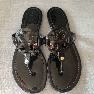 TORY BURCH MILLER BLACK PATENT 8 sandal